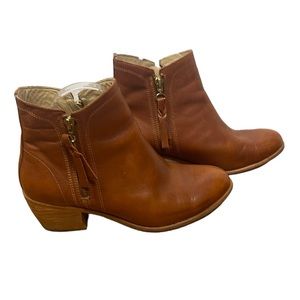Wolverine double zipper brown leather heeled booties